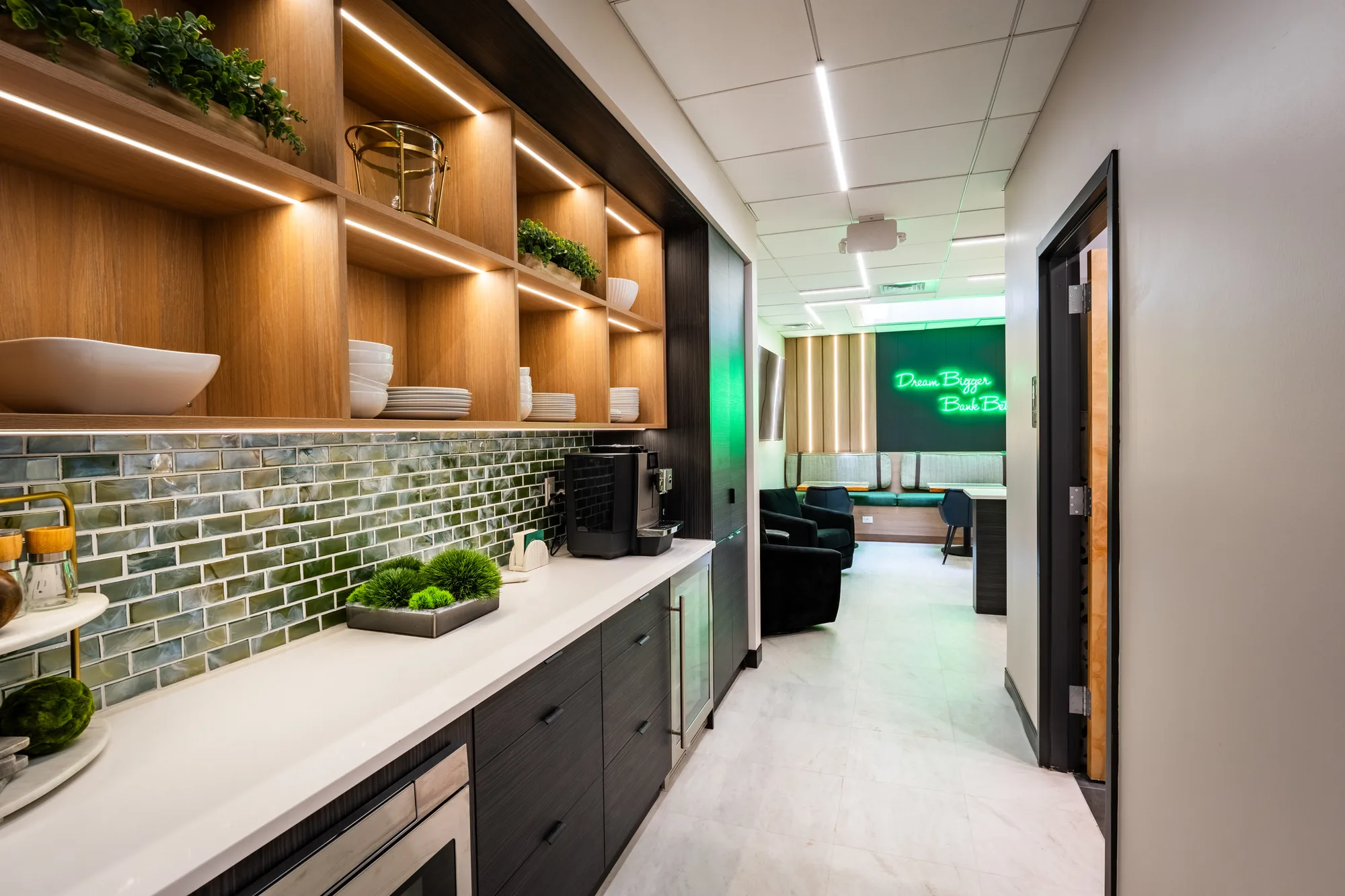 Central Bank Littleton | Total Floors