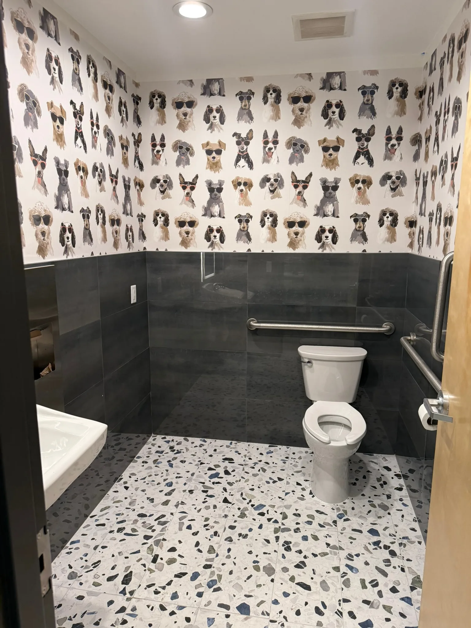 Bathroom tile | Total Floors